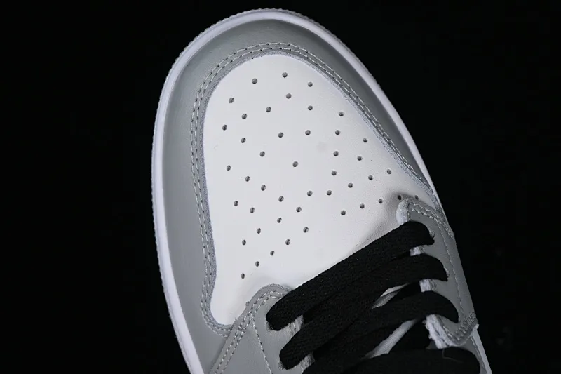 All categories Air Jordan Jordan series basketball shoes Air Jordan 1 Low Z version Air Jordan 1 Low AJ1 Joe 1 gray black low-top cultural casual sneakers CZ0790-110